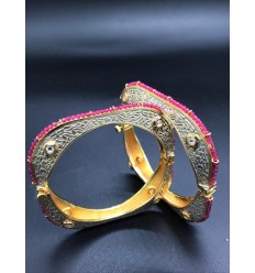 Kundan suquare bangles with crystal ruby embellishment
